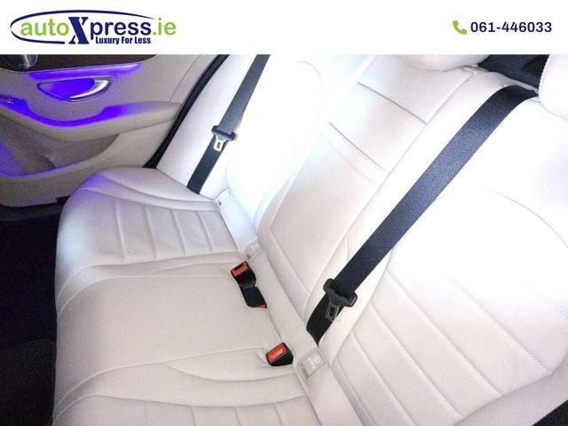 Image for 2019 Mercedes-Benz C Class Avantgarde Leather Exclusive Package Automatic, Reversing camera