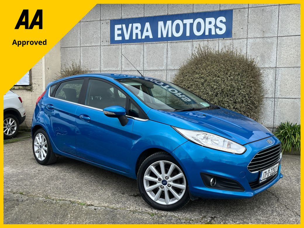 Image for 2017 Ford Fiesta TITANIUM 1.25 PETROL //LOW MILES//