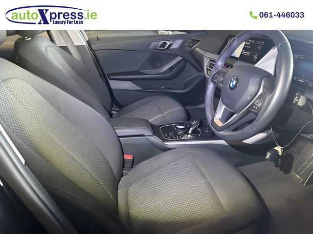 Image for 2020 BMW 1 Series 118D PLAY EDITION JOY+ Automatic, Reversing camera