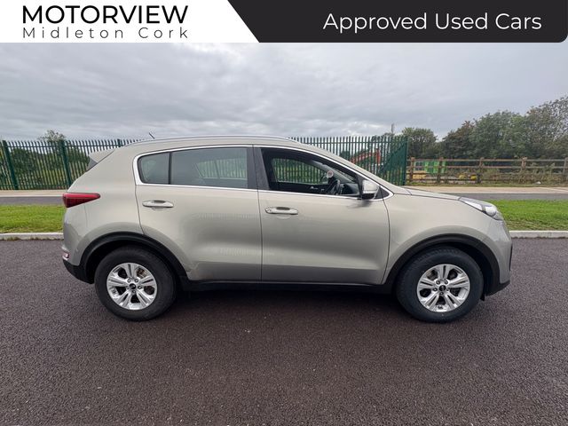 Image for 2017 Kia Sportage 1.7D Sportage, Bluetooth, Multi-Function Steering Wheel, Rear Parking Sensors, Sat Nav, AUX Connection, Traction Control