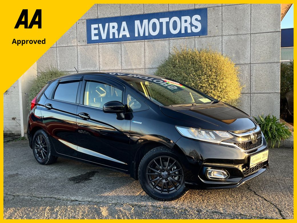Image for 2018 Honda Fit AUTOMATIC HYBRID 1.5 PETROL //HIGH SPEC//LOW MILES//ADAPTIVE CRUISE CONTROL//KEYLESS ENTRY//HALF LEATHER SEATS//