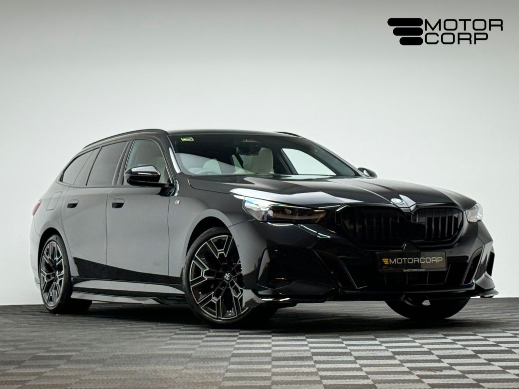 Image for 2025 BMW 5 Series 530E M SPORT