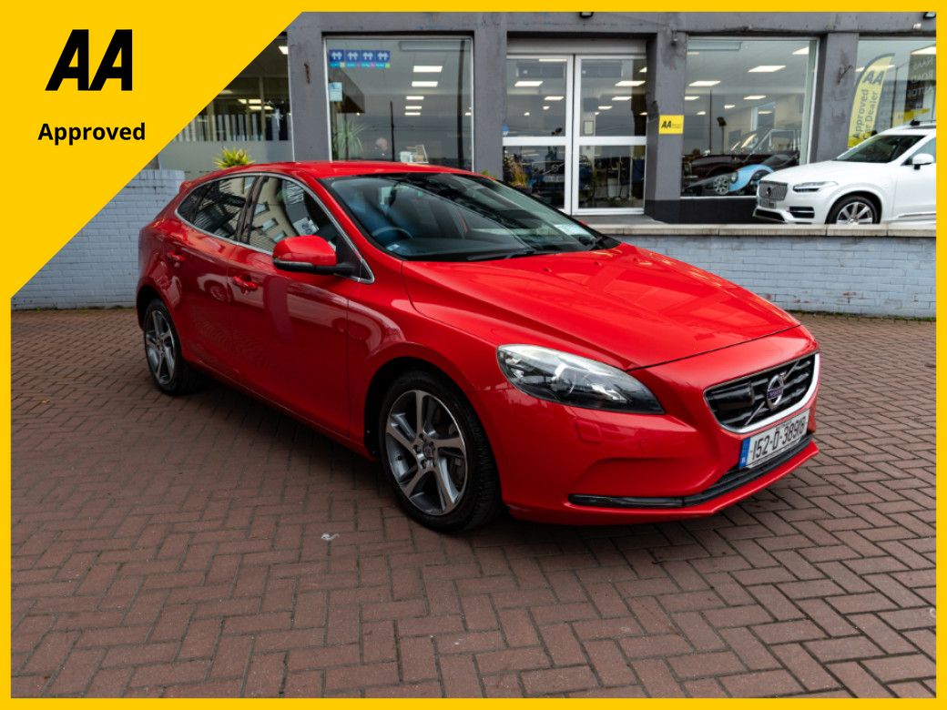 Image for 2015 Volvo V40 2.0D4 INSCRIPTION 5DR HATCHBACK AUTO // FULL BLACK LEATHER // BUY WITH CONFIDENCE AA AND SIMI APPROVED DEALER 2025 // FINANCE ARRANGED // ALL TRADE INS WELCOME // 
