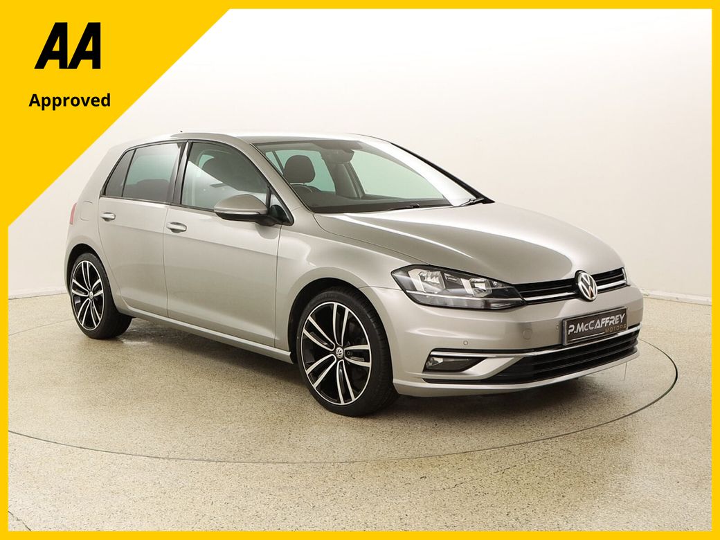 Image for 2017 Volkswagen Golf 