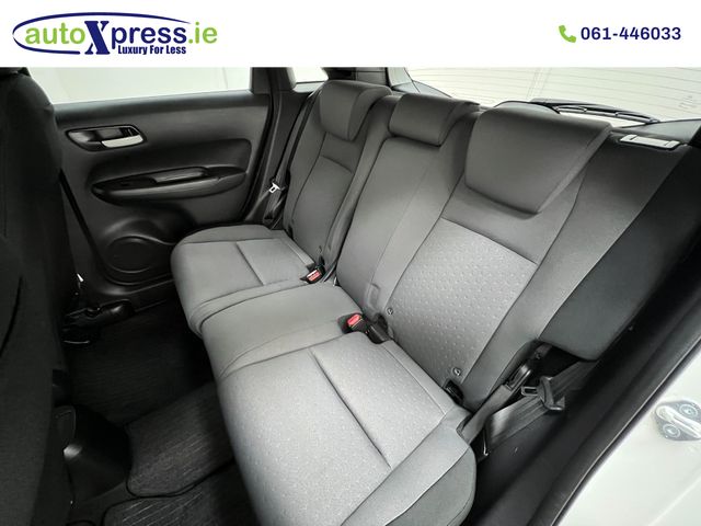 Image for 2020 Honda Fit 1.5 Automatic, Reversing camera