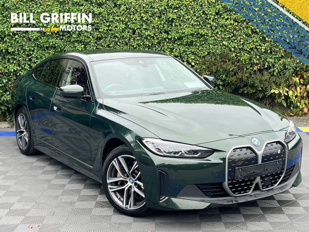 Image for 2024 BMW i4 EDRIVE35 SPORT 70.3 KWH // VIRTUAL COCKPIT // HEADS-UP DISPLAY // APPLE CARPLAY/ANDROID AUTO