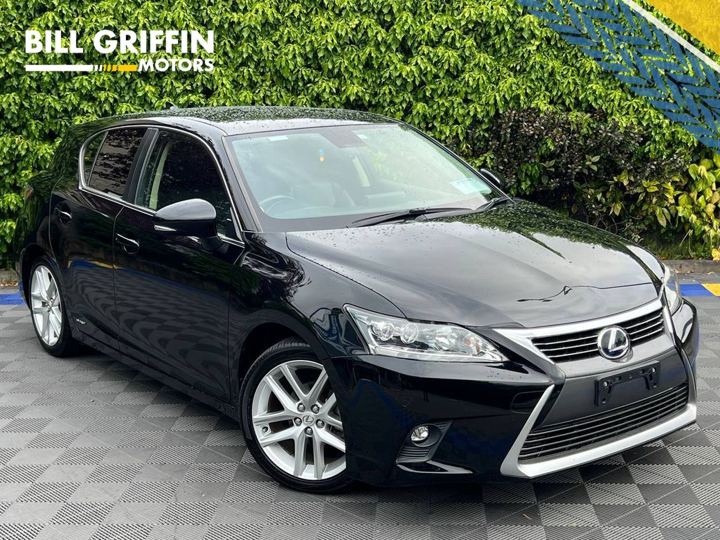 Image for 2017 Lexus CT 200h 1.8 HYBRID // CRUISE CONTROL // 17" ALLOYS // LEATHER HEATED SEATS