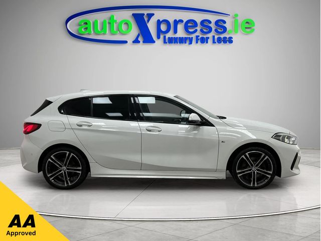 Image for 2022 BMW 1 Series 118d M-SPORT Automatic, Reversing camera