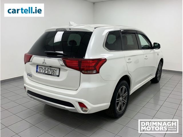 Image for 2017 Mitsubishi Outlander Hybrid GH3H presented in pristine condition 