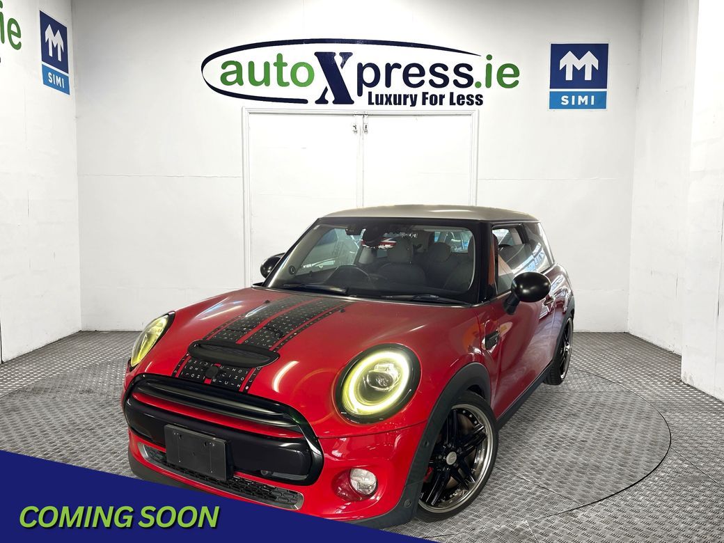 Image for 2018 Mini Cooper D 1.5 Automatic, Reversing camera