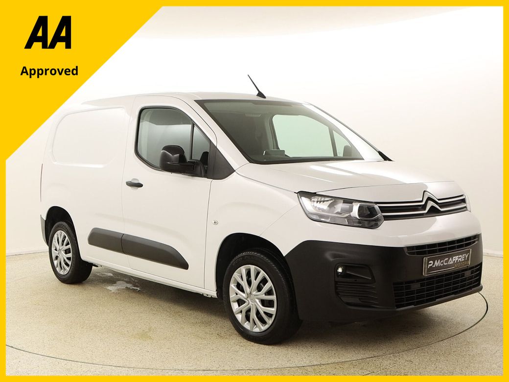 Image for 2022 Citroen Berlingo 