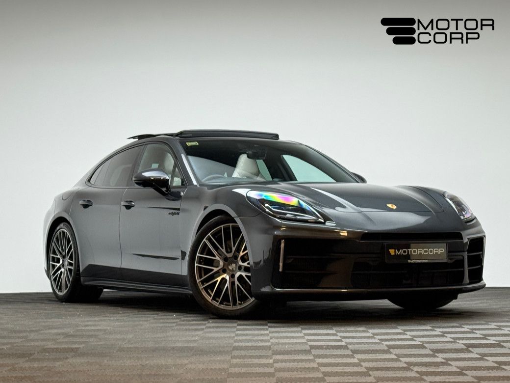 Image for 2025 Porsche Panamera 4 PDK E-HYBRID