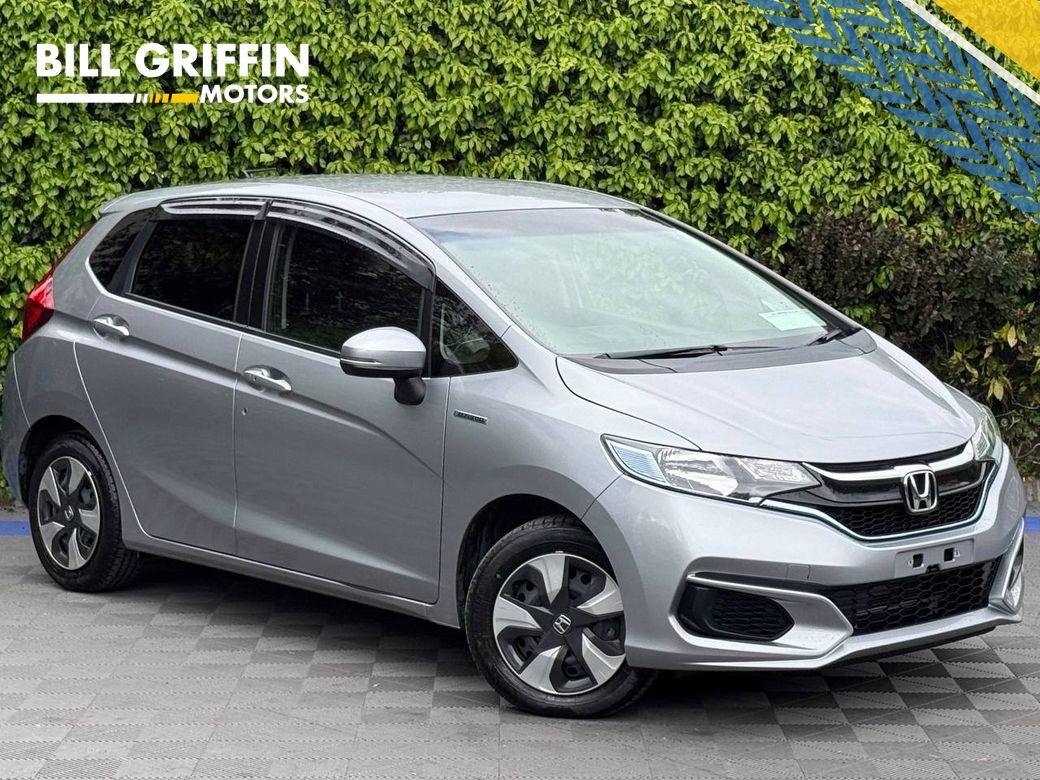 Image for 2018 Honda Fit F-PACKAGE 1.5 HYBRID // DIGITAL CLIMATE CONTROL // NEW NCT // ACTIVE RADAR BRAKING