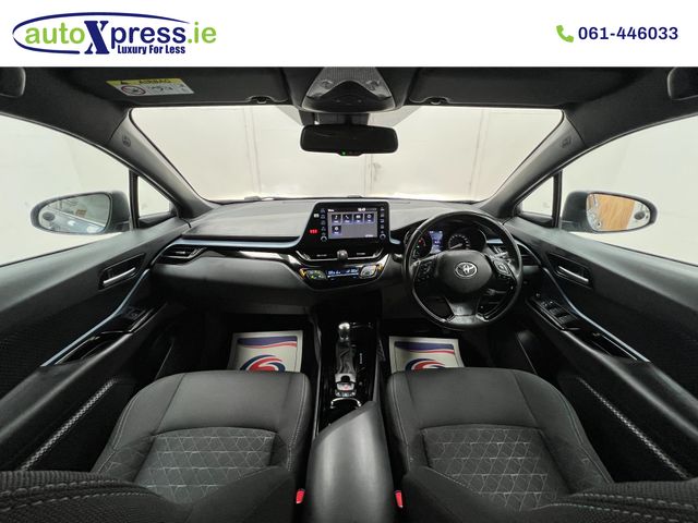 Image for 2020 Toyota C-HR 1.8 Hybrid Sport Automatic, Reversing camera