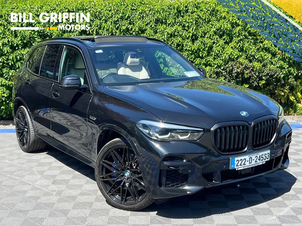 Image for 2022 BMW X5 XDRIVE45e M-SPORT 3.0 HYBRID // OPENING PAN ROOF // LEATHR HEATED M-SPORT SEATS // ADAPTIVE CRUISE CONTROL // ADJUSTABLE RIDE HEIGHT