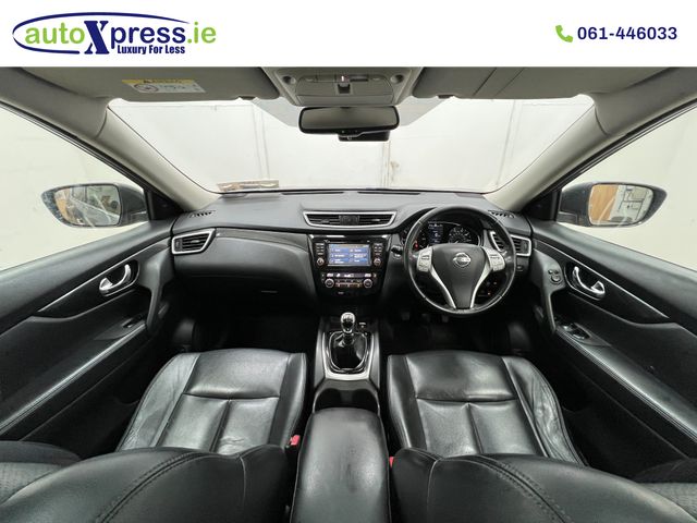 Image for 2016 Nissan X-Trail Panoramic roof, Manual, Reversing and front camera