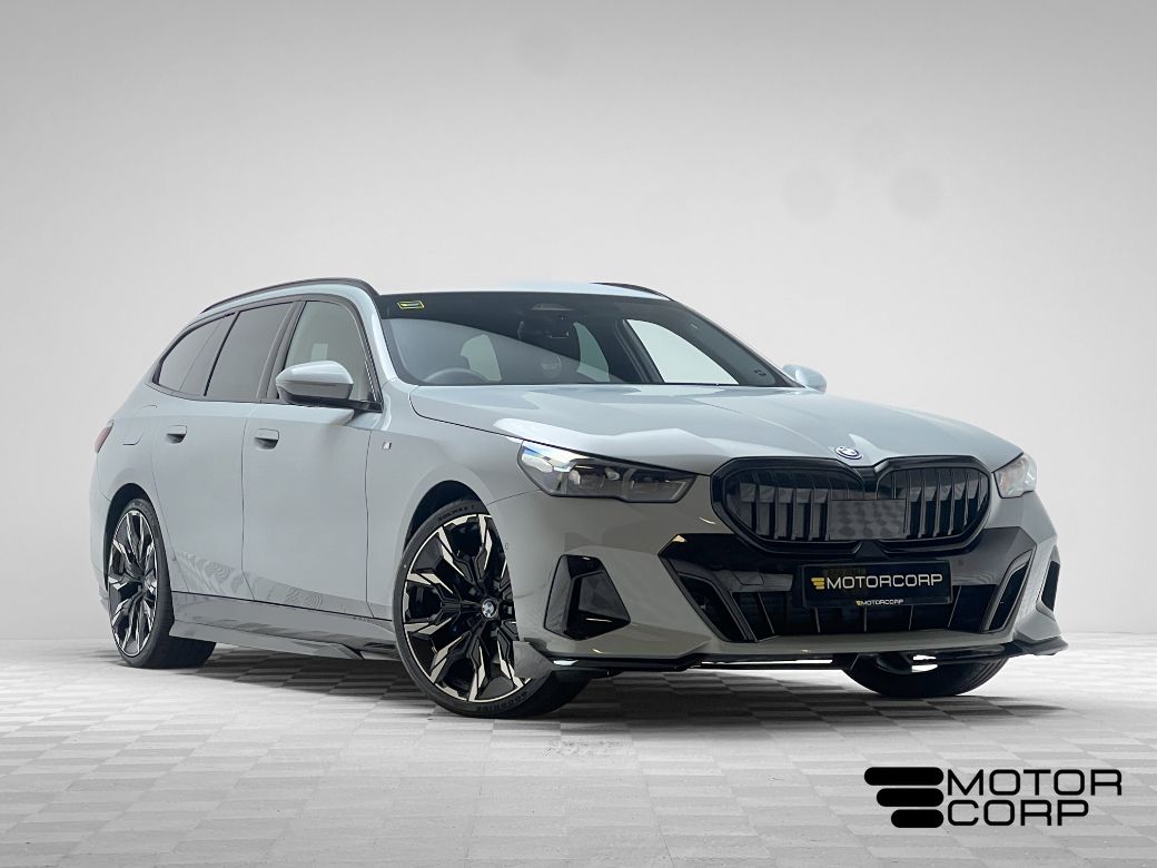 Image for 2025 BMW 5 Series 530E M SPORT TOURING