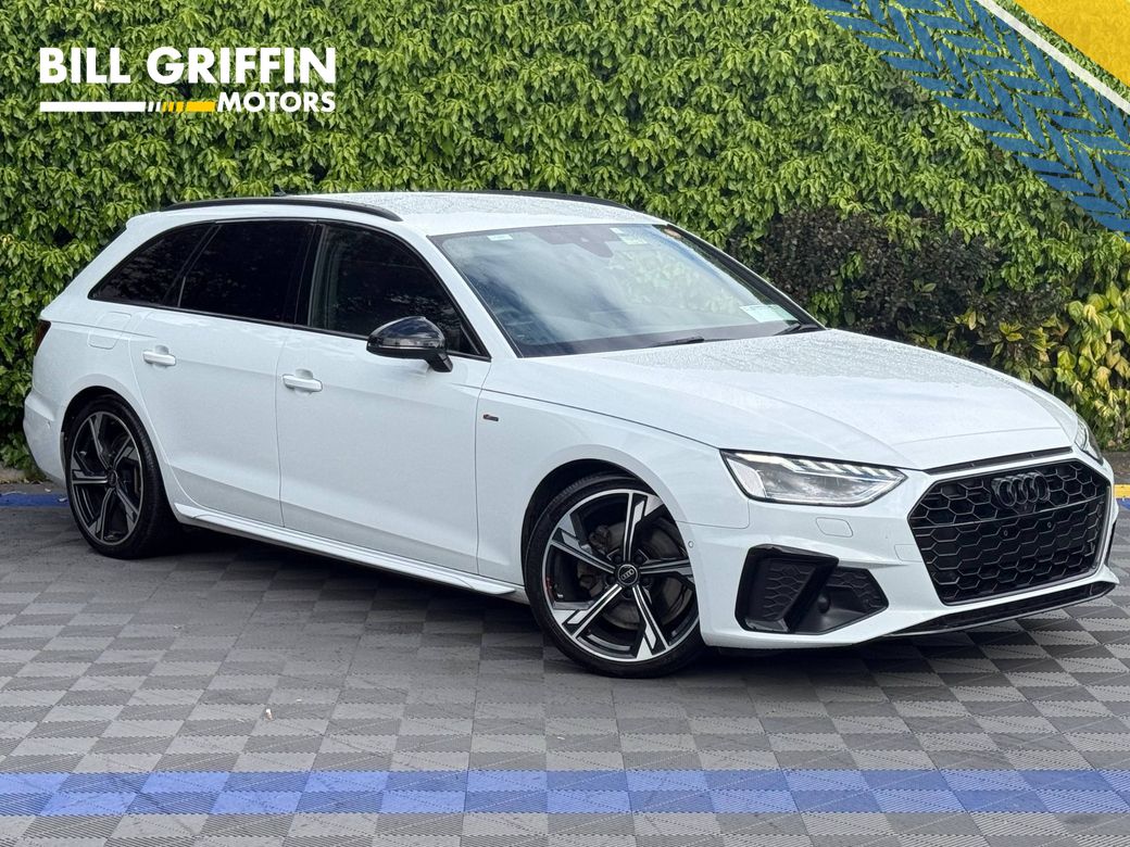 Image for 2023 Audi A4 S-LINE BLACK EDITION AVANT 2.0 TDI // 360 PARKING CAMERAS // S-LINE HEATED SPORT SEATS // 19" DIAMOND CUT S-LINE ALLOYS