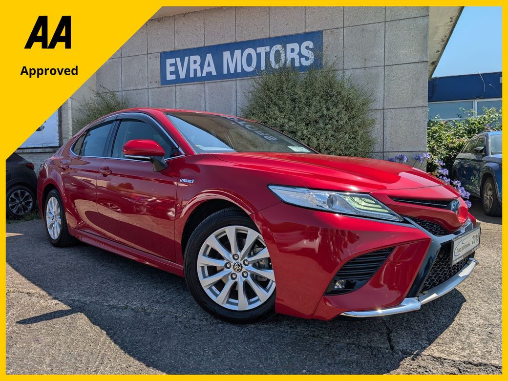 Image for 2019 Toyota Camry WS AUTOMATIC HYBRID 2.5 PETROL //REVERSE CAMERA//KEYLESS ENTRY//ADAPTIVE CRUISE CONTROL//HALF LEATHER SEATS//