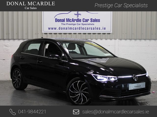 Image for 2022 Volkswagen Golf STYLE TSI DSG