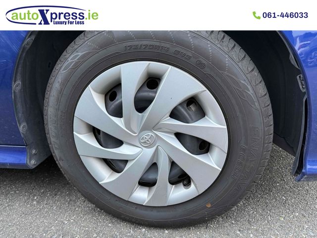 Image for 2021 Toyota Yaris 1.5 HYBRID X Automatic, Reversing camera