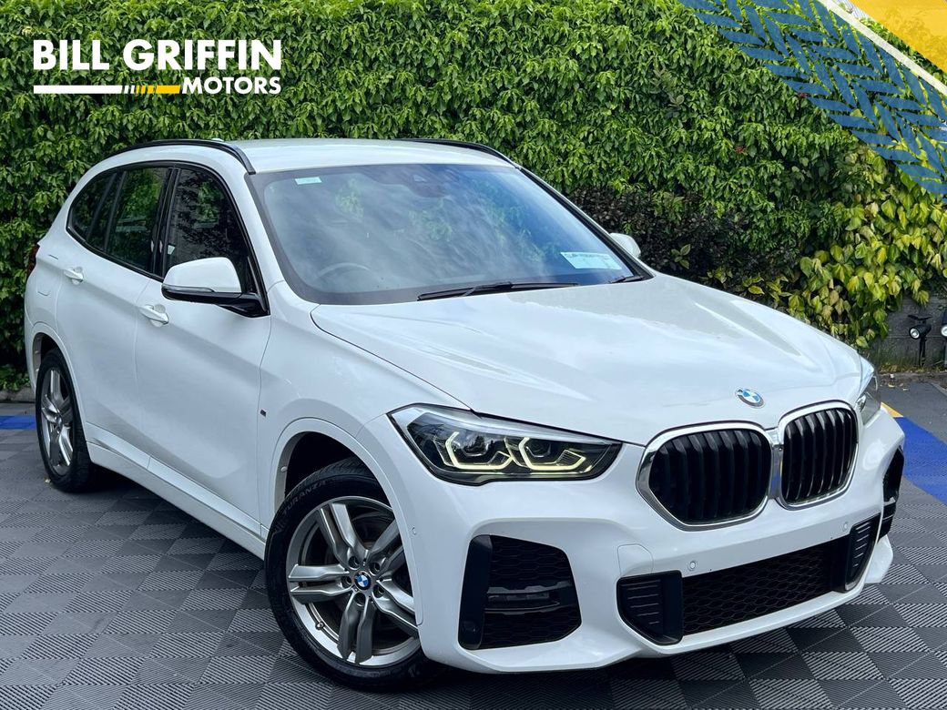 Image for 2021 BMW X1 XDRIVE25e M-SPORT 1.5 HYBRID // LEATHER M-SPORT HEATED SEATS // APPLE CARPLAY/ANDROID AUTO // 18" M-SPORT ALLOYS