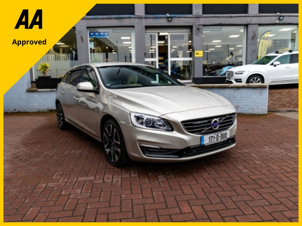 Image for 2017 Volvo V60 2.0D4 SE LUXURY DELUXE 5DR ESTATE AUTOMATIC // MINT CONDITION WITH ONLY 96, 000 KMS // BUY WITH CONFIDENCE AA AND SIMI APPROVED DEALER 2025 // FINANCE ARRANGED // ALL TRADE INS WELCOME // 