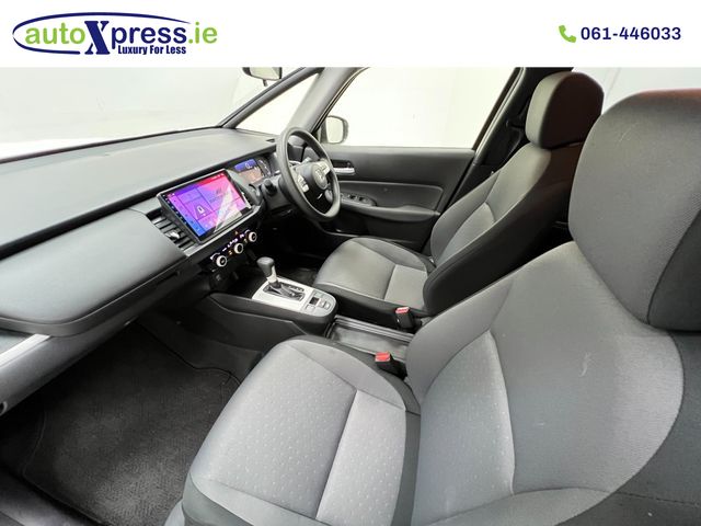 Image for 2022 Honda Fit 1.5 e:HEV BASIC Automatic, Reversing camera