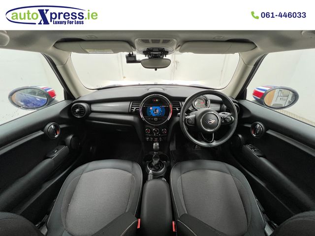 Image for 2020 Mini Cooper D 1.5 Automatic, Reversing camera