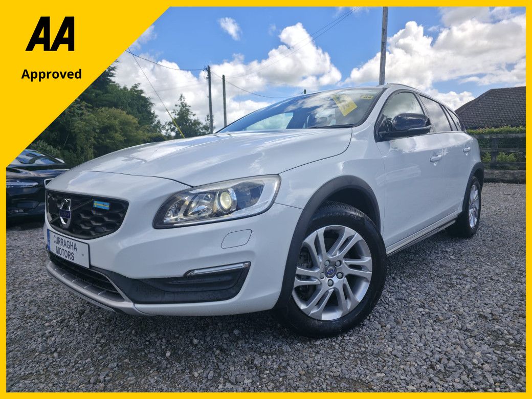 Image for 2017 Volvo V60 Cross Country 