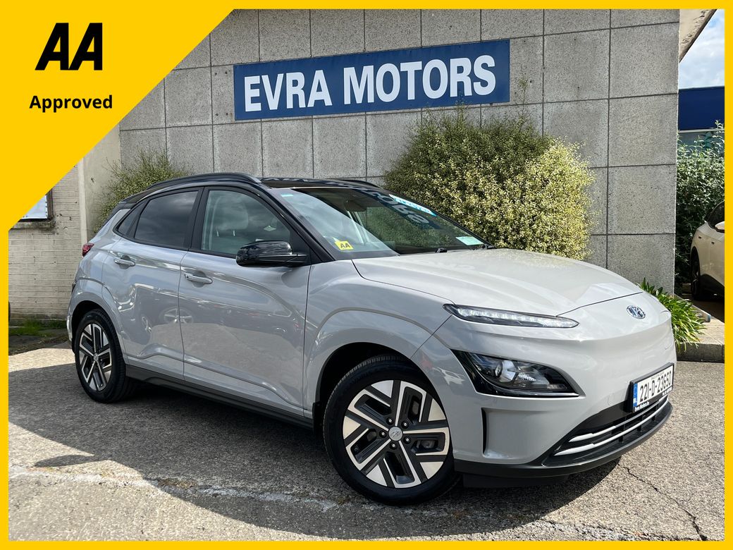 Image for 2022 Hyundai Kona KAUAI EV PREMIUM 64KWH 2-TONE //HIGH SPEC//FULL LEATHER HEATED SEATS//HEATED STEERING WHEEL//REVERSE CAMERA//SAT NAV//KEYLESS ENTRY//KRELL SOUND//