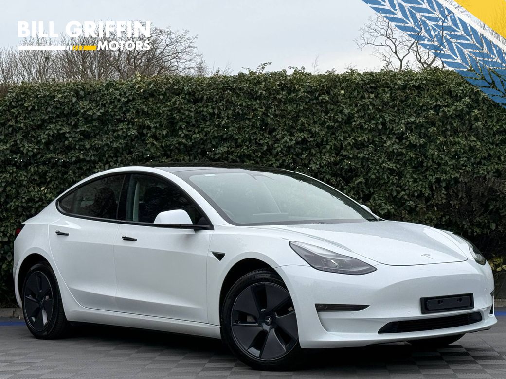Image for 2022 Tesla Model 3 DUAL MOTOR LONG RANGE // PAN ROOF // 5 HEATED SEATS // TESLA AUTOPILOT