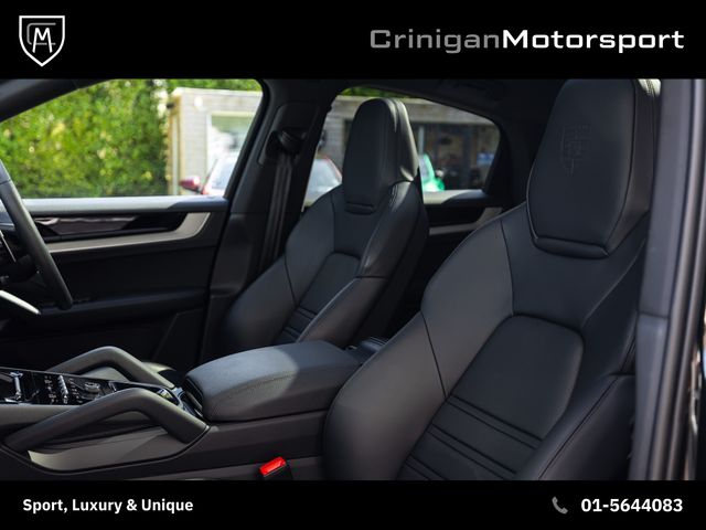 Image for 2025 Porsche Cayenne S E-Hybrid Coupe