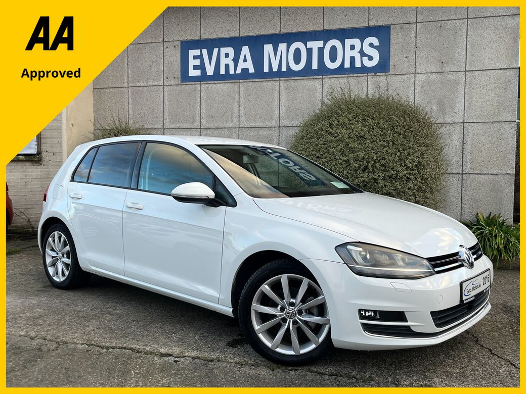 Image for 2016 Volkswagen Golf HIGHLINE AUTOMATIC 1.4 PETROL //LOW MILES//KEYLESS ENTRY//REVERSE CAMERA//ADAPTIVE CRUISE CONTROL//