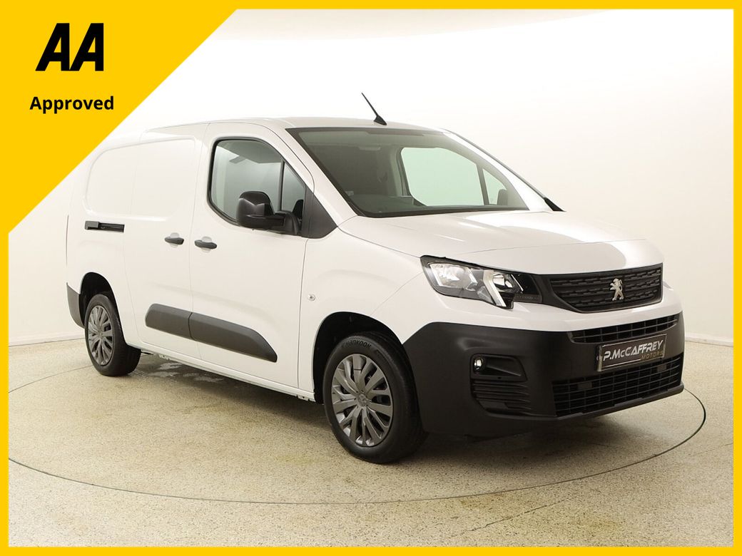 Image for 2022 Peugeot Partner 