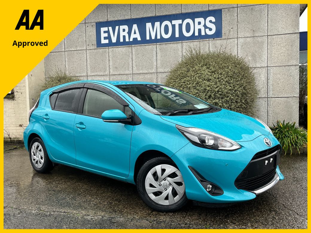 Image for 2020 Toyota Aqua G AUTOMATIC HYBRID 1.5 PETROL //KEYLESS ENTRY//REVERSE CAMERA//HEATED SEATS//