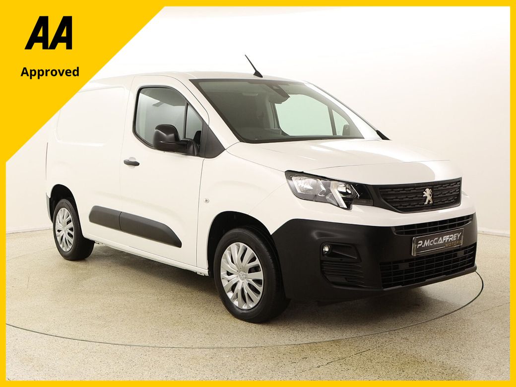 Image for 2022 Peugeot Partner 