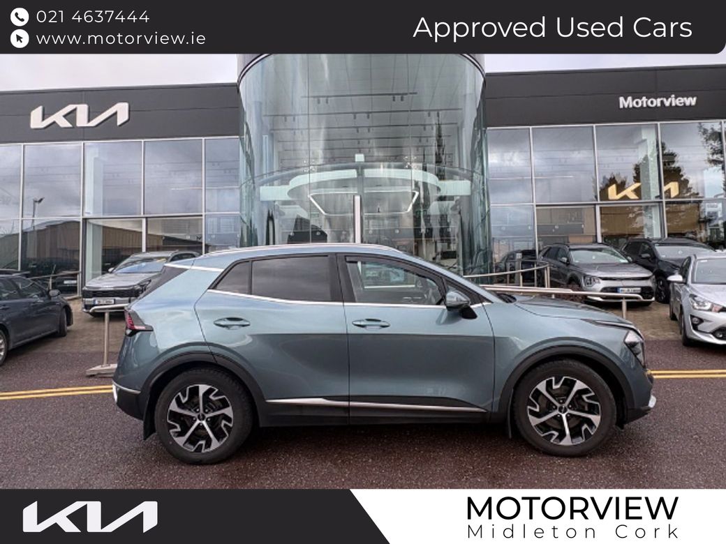 Image for 2025 Kia Sportage K3 SPORT MY25 05DR, warranty til 2032, 2 year AA, Touch Screen Infotainment System, Reversing Camera, Rear Parking Sensors, Heated Steering Wheel, two tone, 