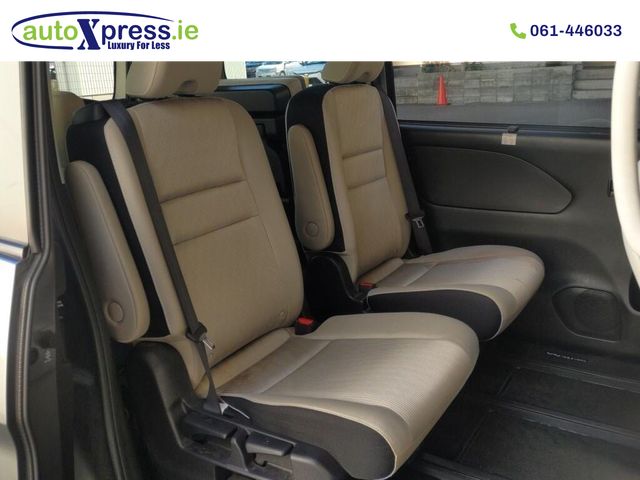 Image for 2020 Nissan Serena 7 SEAT, E-POWER HIGHWAY STAR V REVERSING CAMERA 