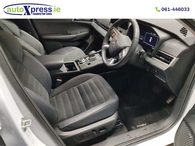 Image for 2024 Mitsubishi Outlander 4WD PHEV G, Low mileage, Reversing camera