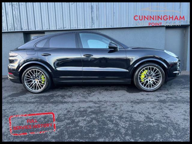 Image for 2022 Porsche Cayenne Coupe 3.0 V6 e-hybrid 