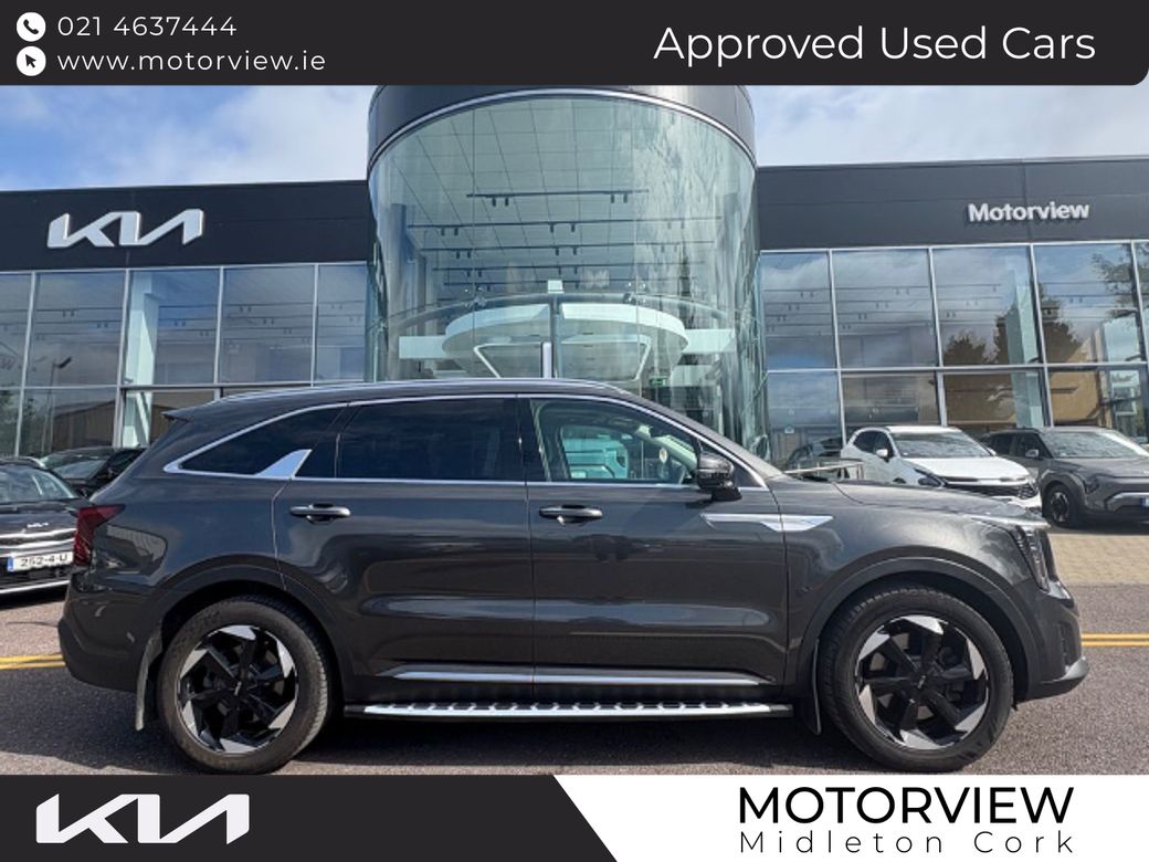 Image for 2025 Kia Sorento DSL PE 7S, 2.2 diesel auto, **6 year warranty** **2 year AA** Apple CarPlay, Sat Nav, Heated Steering Wheel, Touch Screen Infotainment System