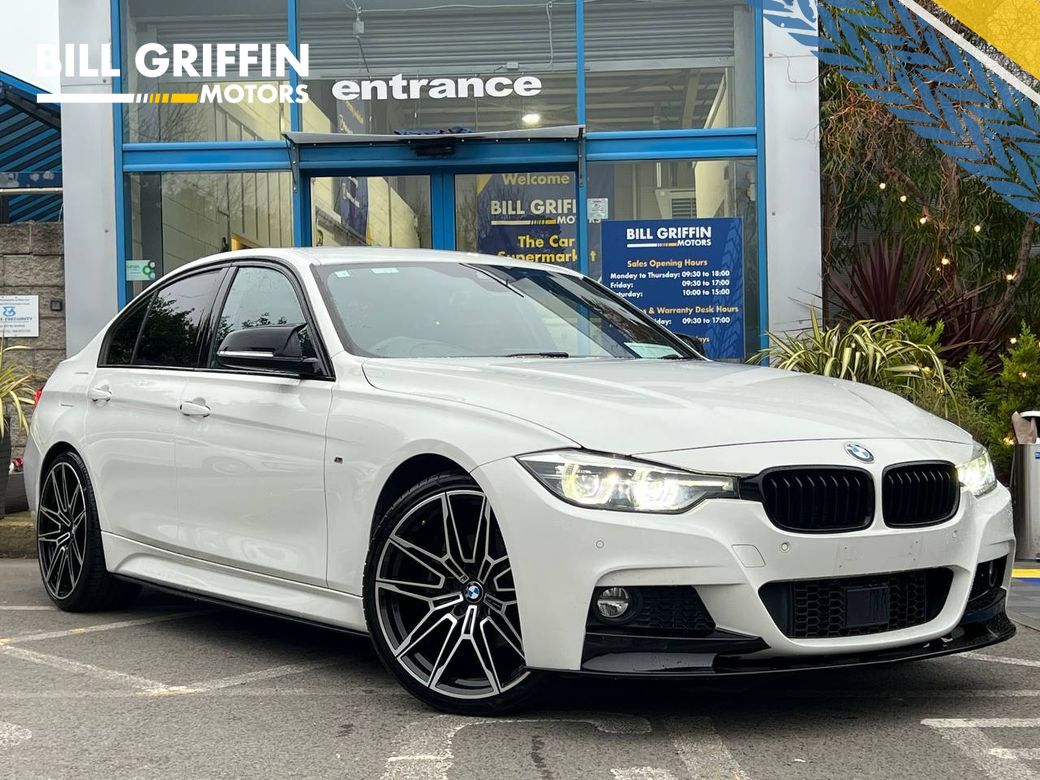 Image for 2018 BMW 3 Series 320d M-SPORT COMPETITION // FACTORY SHADOW EDITION // NEW M3 20" ALLOYS // BMW SERVICE HISTORY 