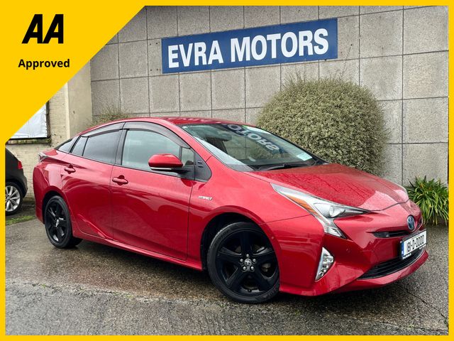 Image for 2018 Toyota Prius TOURING SELECTION AUTOMATIC 1.8 HYBRID PETROL //HIGH SPEC//FULL LEATHER HEATED SEATS//HEAD UP DISPLAY//ADAPTIVE CRUISE CONTROL//REVERSE CAMERA//