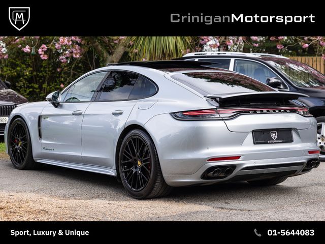 Image for 2023 Porsche Panamera 4 E-Hybrid Platinum Edition