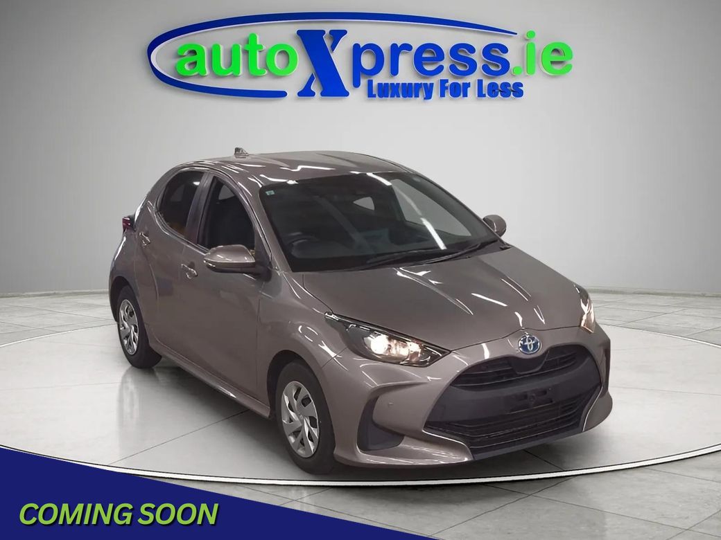 Image for 2021 Toyota Yaris 1.5 HYBRID X Automatic, Reversing camera