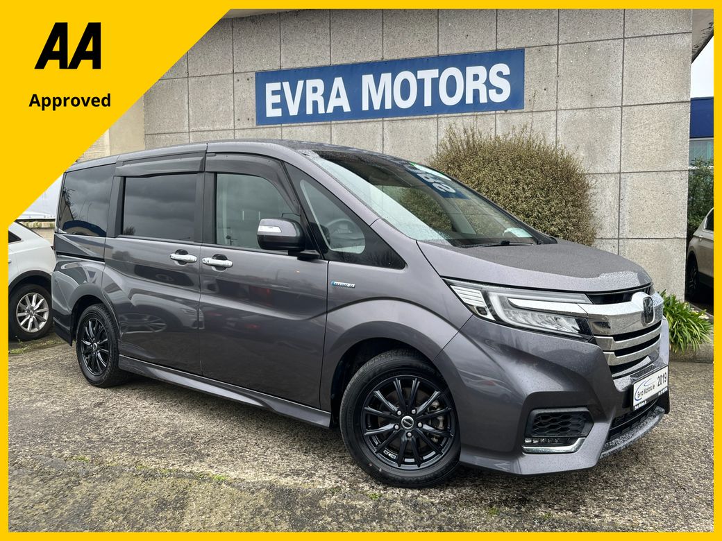 Image for 2019 Honda Stepwagon 7 SEATER SPADA G AUTOMATIC HYBRID 2.0 PETROL //LOW MILES//POWER SLIDING REAR DOORS//HALF LEATHER HEATED SEATS//ADAPTIVE CRUISE CONTROL//REVERSE CAMERA//KEYLESS ENTRY//