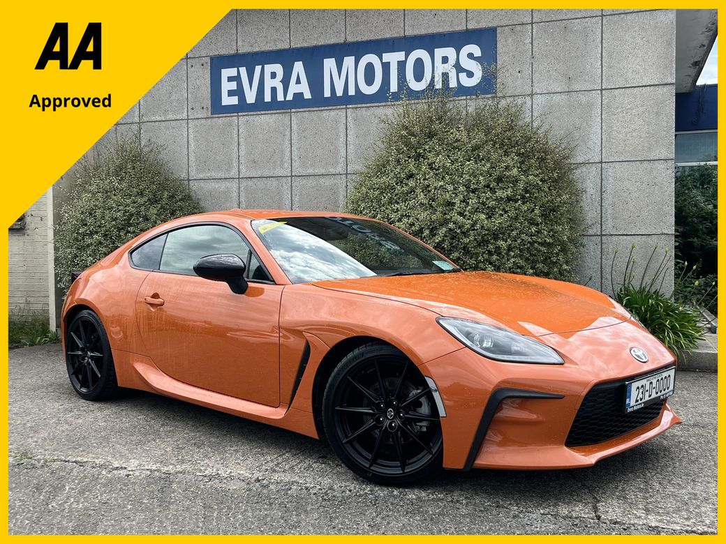 Image for 2023 Toyota GR86 RZ LIMITED 10TH ANNIVERSARY MANUAL 2.4 PETROL //REVERSE CAMERA//KEYLESS ENTRY//HEATED SEATS//