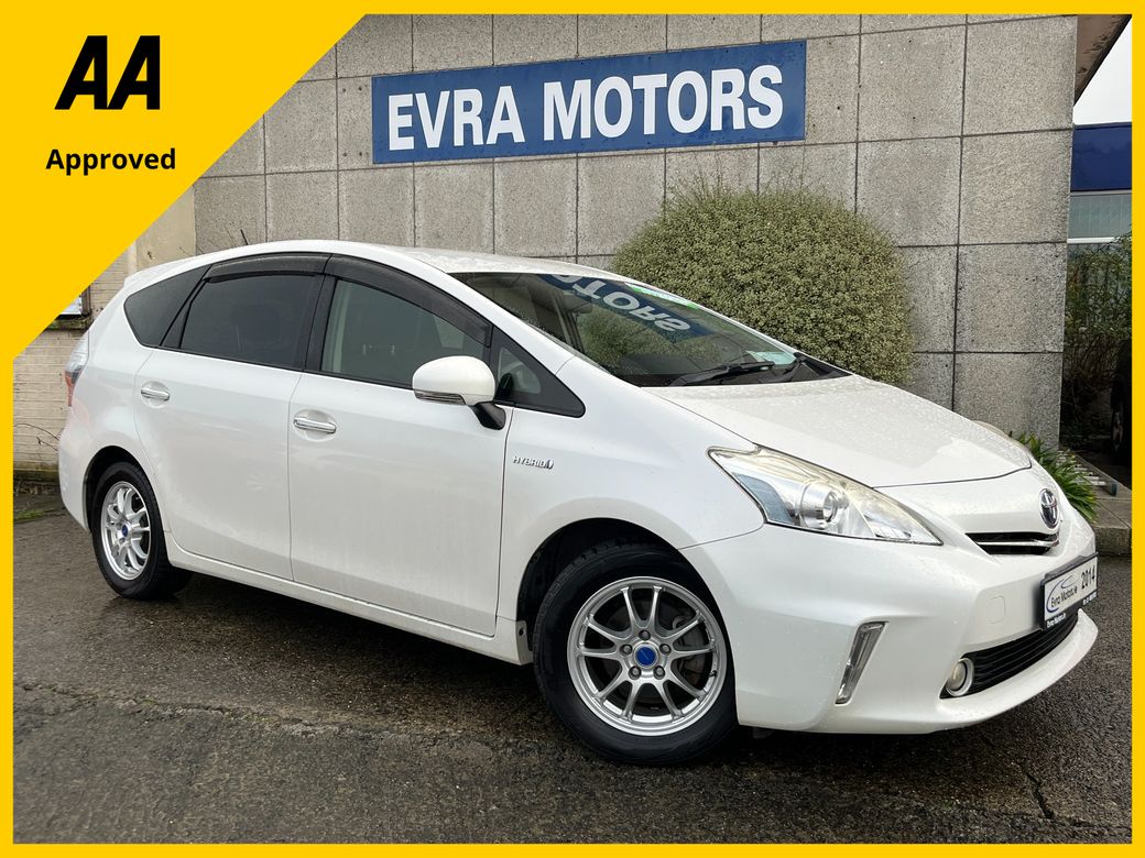 Image for 2014 Toyota Prius Alpha 7 SEATER AUTOMATIC HYBRID 1.8 PETROL //REVERSE CAMERA//