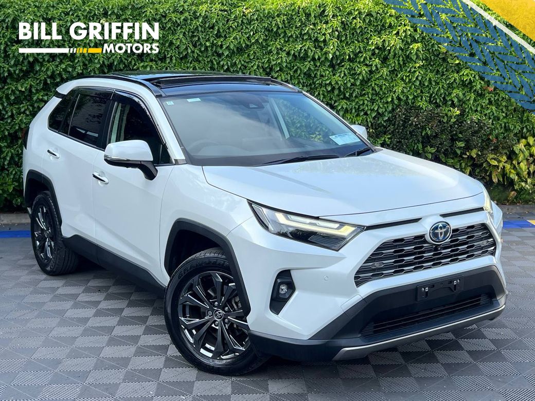 Image for 2022 Toyota Rav4 G EDITION 2.5 HYBRID AUTO // OPENING PAN ROOF // LEATHER POWERED & HEATED SEATS // 360 PARKING CAMERAS